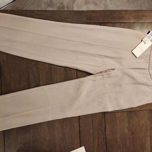 WITH TAGS Aritzia Babaton Conan Cropped Hummus Beige 00 - Picture 2 of 4